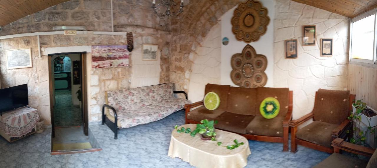 Jaffa Gate Hostel Jerusalem Exteriör bild